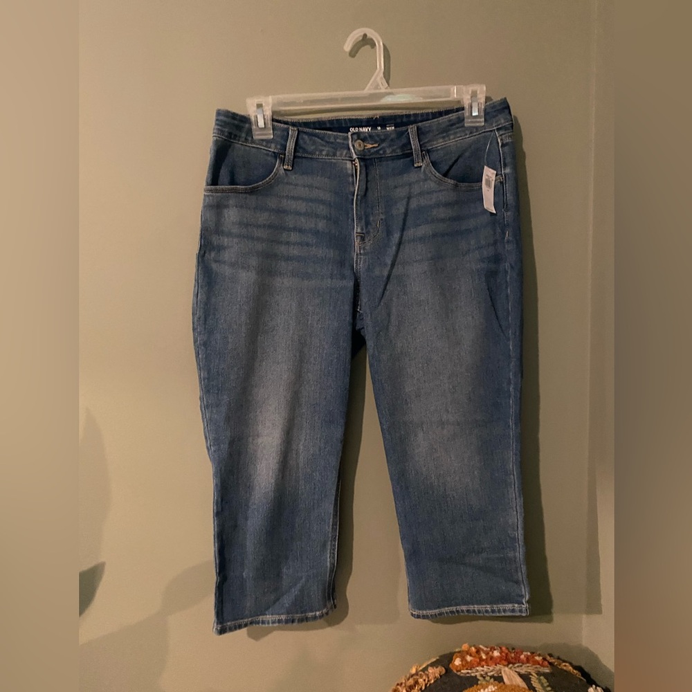 Old Navy Wow Jean Capris
